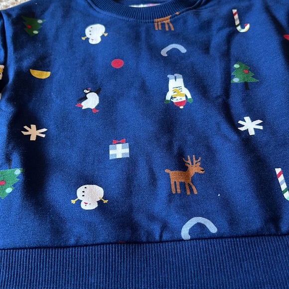 NWOT Navy Blue Holiday Sweatshirt Size 6-12 months - Picture 2 of 6